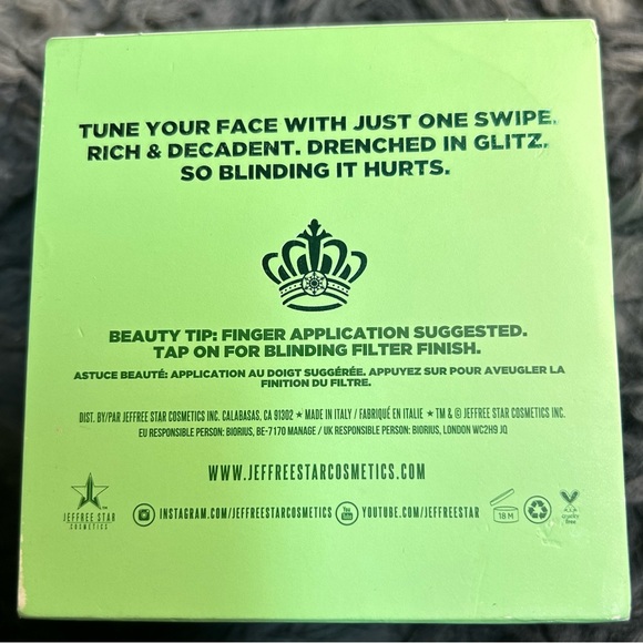 JEFFREE STAR COSMETICS Extreme Frost Highligter - Picture 3 of 15